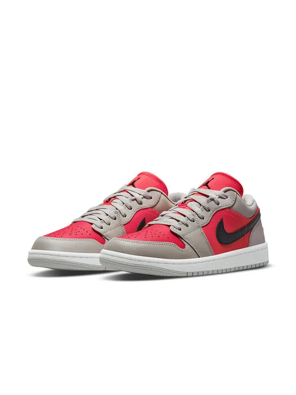 Кроссовки 1 low 'light iron ore siren red' Air Jordan — изображение 3 из 4, светлый/красный/черный