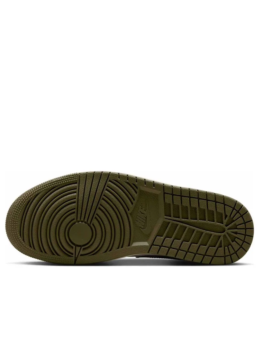 Кроссовки (WMNS) Air Jordan 1 Low 'Medium Olive' — изображение 6 из 6, оливковый зеленый