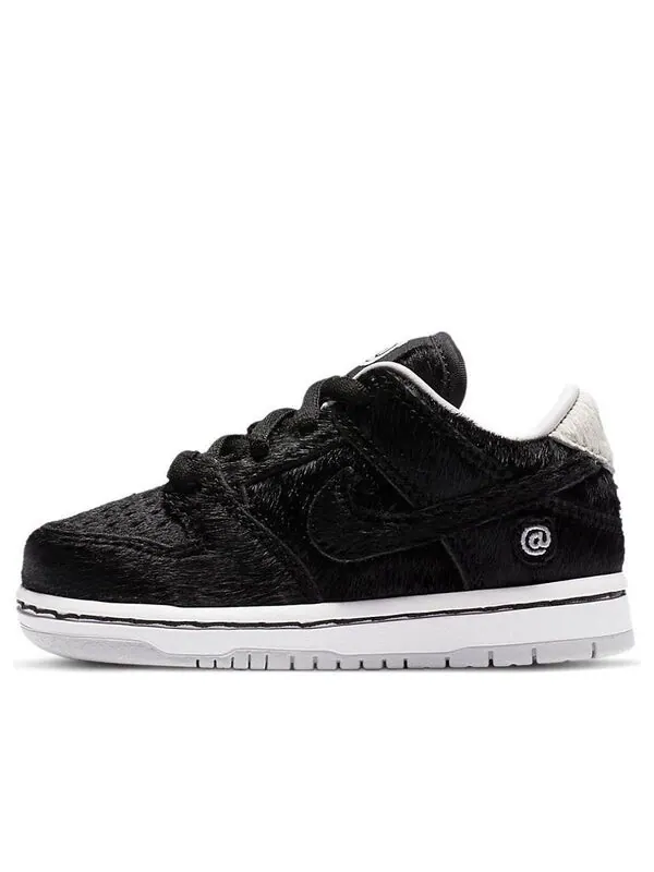 Кроссовки x medicom toy sb dunk low Nike — изображение 1 из 4, черный