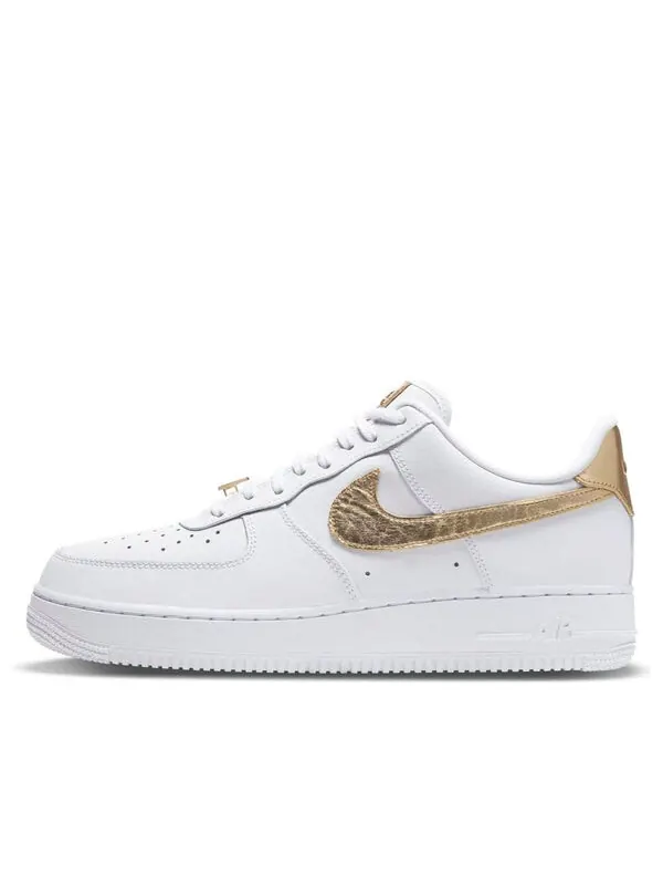 Кроссовки air force 1 '07 lv8 'gold foil swoosh' Nike — изображение 1 из 4, белый/золотистый