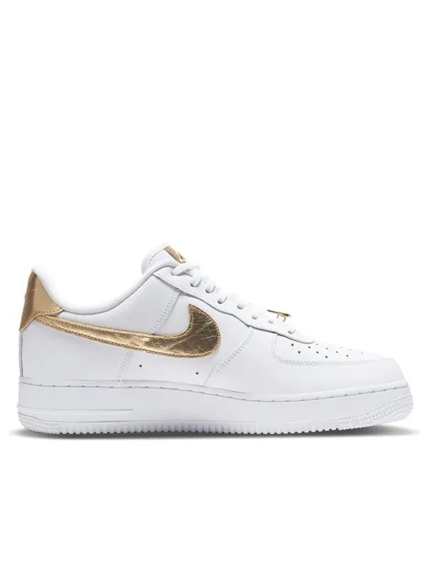Кроссовки air force 1 '07 lv8 'gold foil swoosh' Nike — изображение 2 из 4, белый/золотистый
