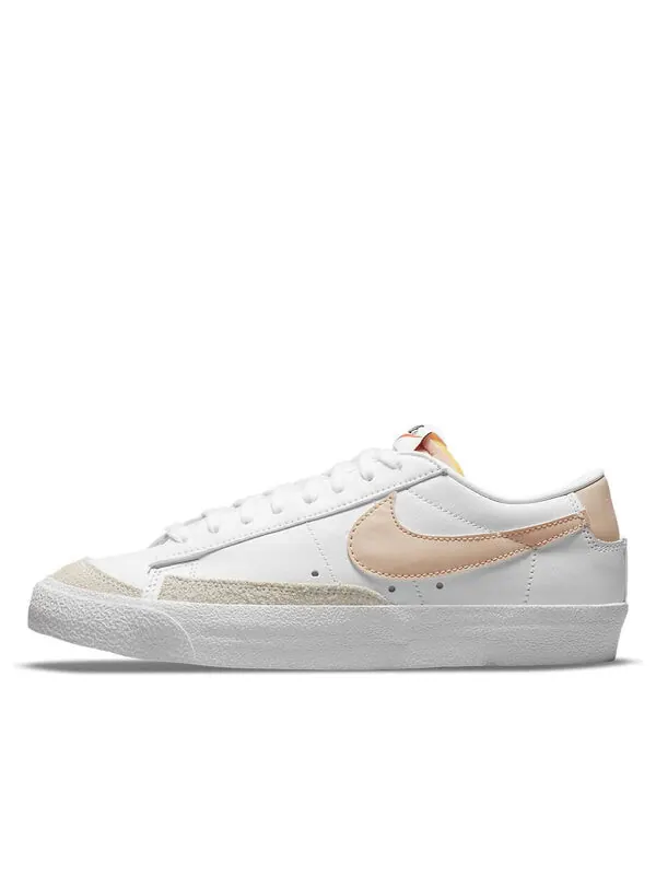Кроссовки blazer low '77 'white pale coral' Nike — изображение 1 из 4, белый/бледный/черный