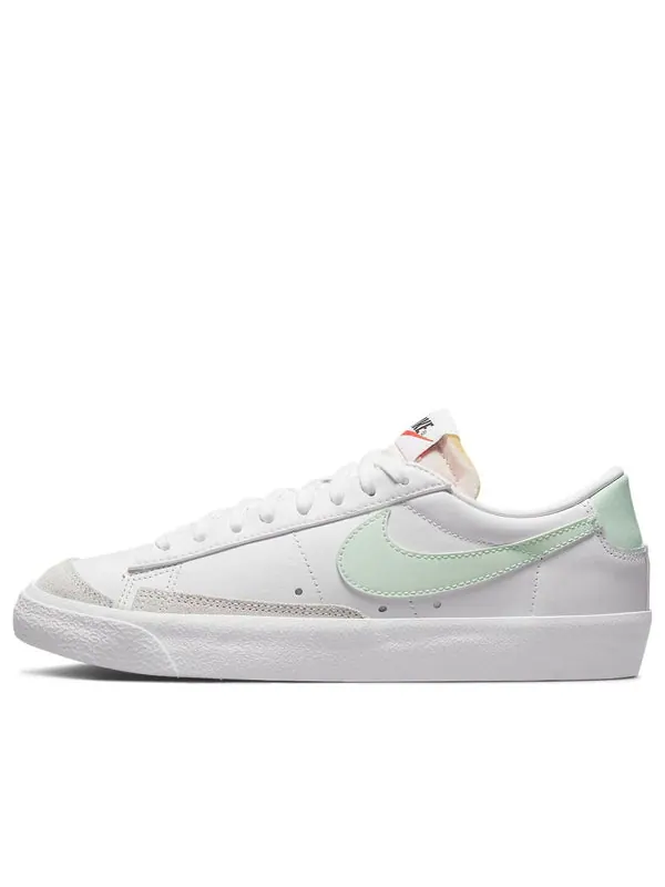 Кроссовки blazer low '77 'white barely green' Nike — изображение 1 из 4, белый/зеленый