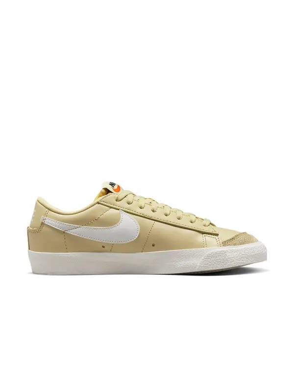 Кроссовки блейзер низкие 77 Nike — изображение 2 из 4, коричневый/белый