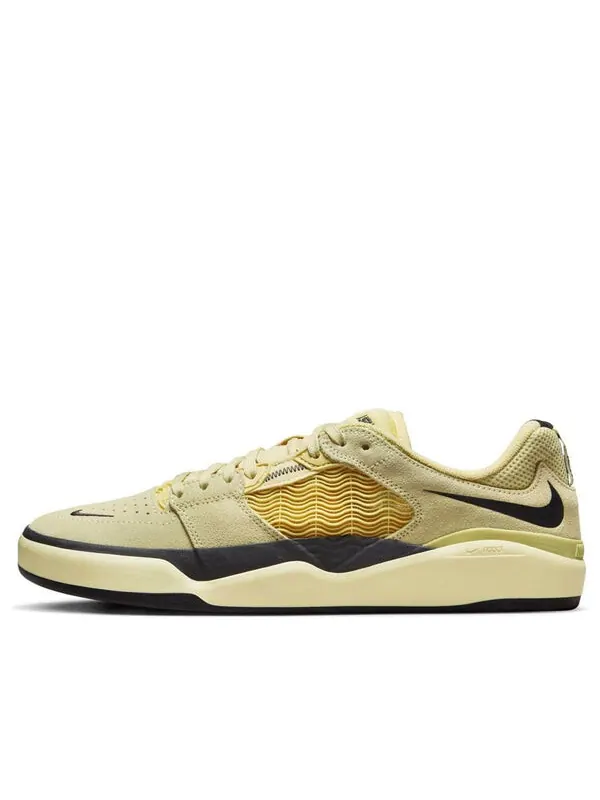 Кроссовки ishod wair sb 'coconut milk' Nike — изображение 1 из 4, хаки/черный