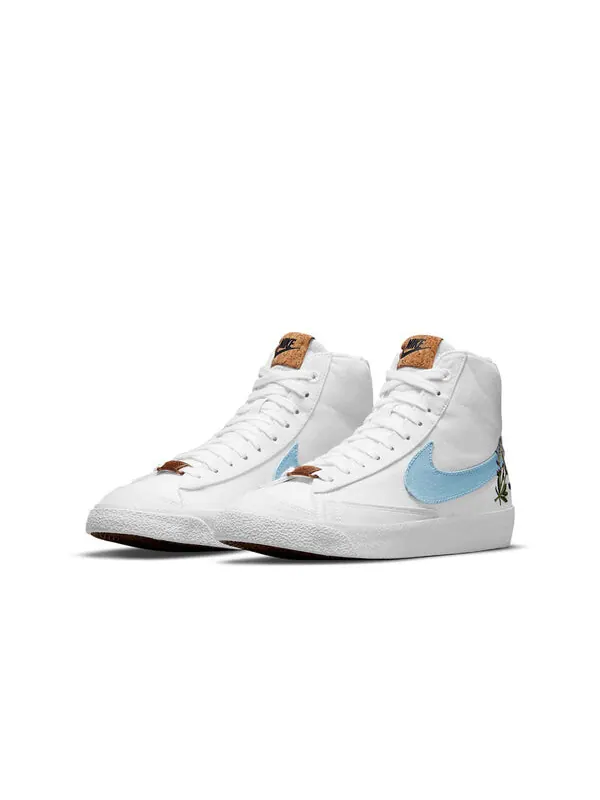 Кроссовки blazer mid '77 se 'indigo' Nike — изображение 3 из 4, белый