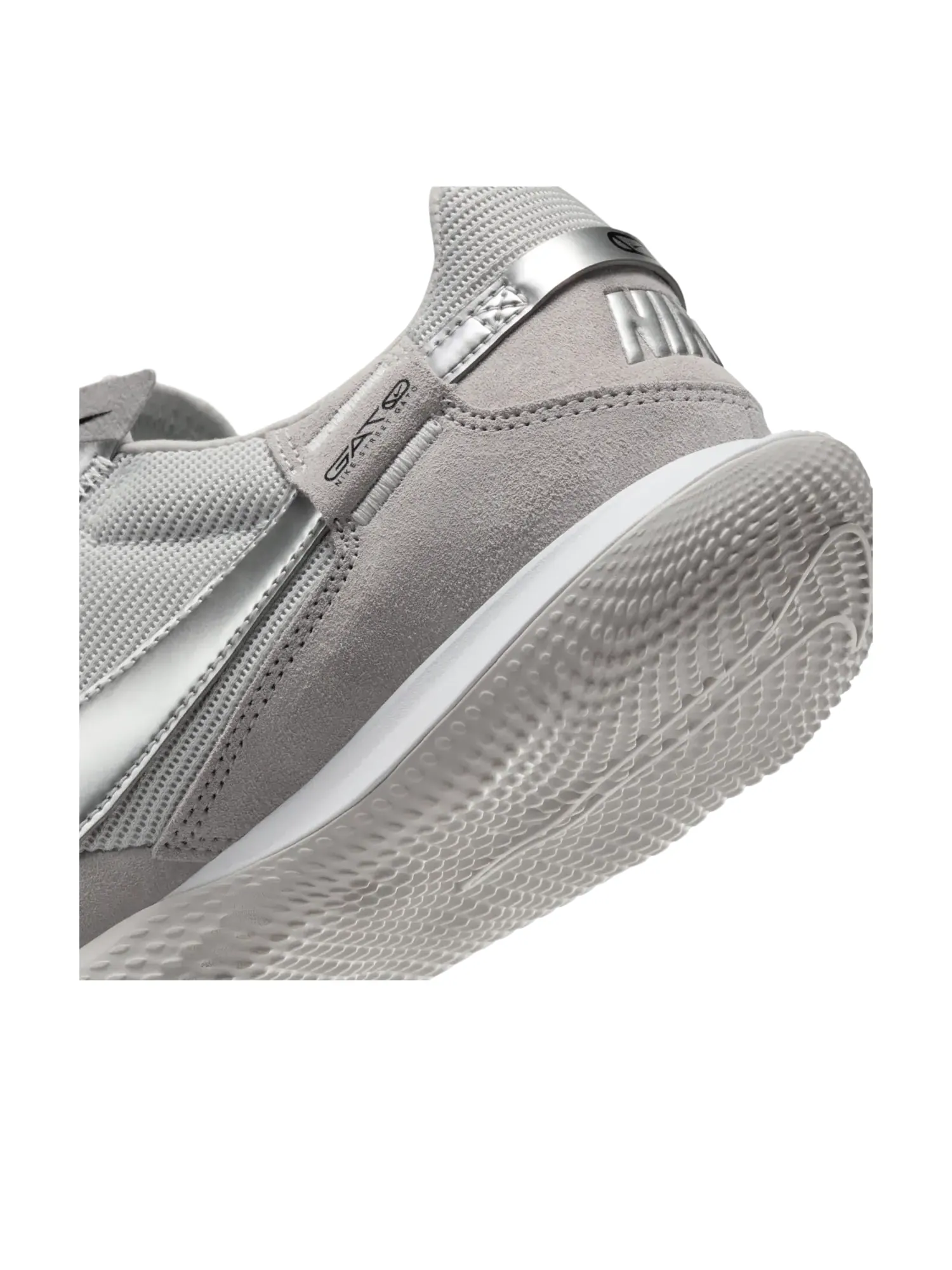 Кроссовки Nike Streetgato 'Light Smoke Grey Metallic Silver' — изображение 8 из 8, серый