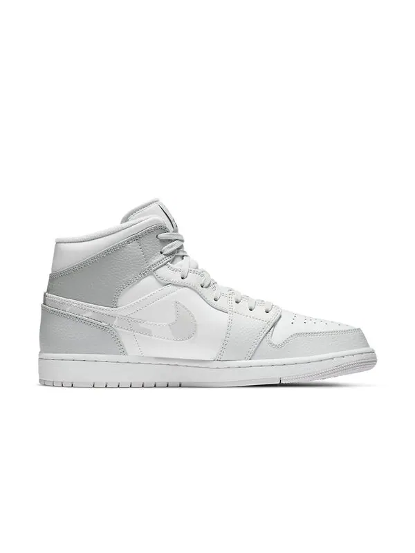 Кроссовки 1 средние Air Jordan — изображение 2 из 4, белый
