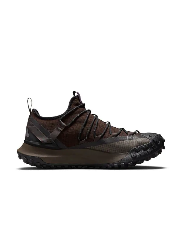 Кроссовки acg mountain fly low Nike — изображение 2 из 4, коричневый/черный