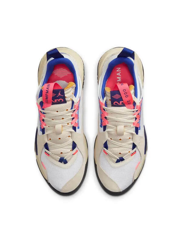 Кроссовки дельта Air Jordan — изображение 4 из 4, белый