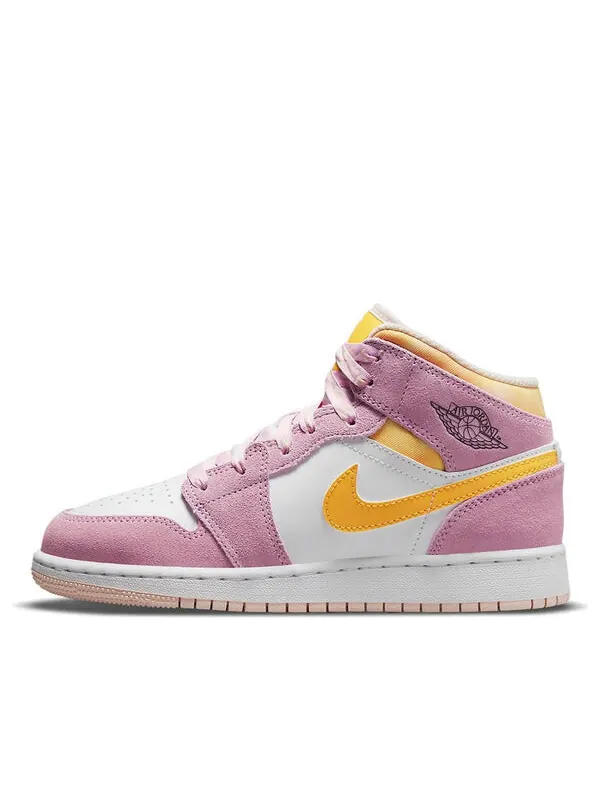 Кроссовки 1 средний размер Air Jordan — изображение 1 из 4