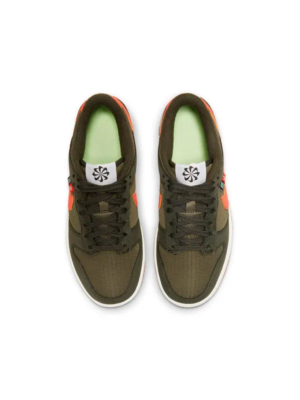 Кроссовки dunk low se next nature Nike — изображение 4 из 4, зеленый/оранжевый