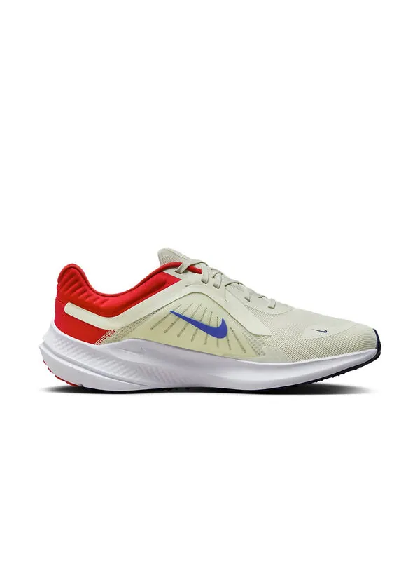 Кроссовки квест 5 Nike — изображение 2 из 4, бежевый/красный