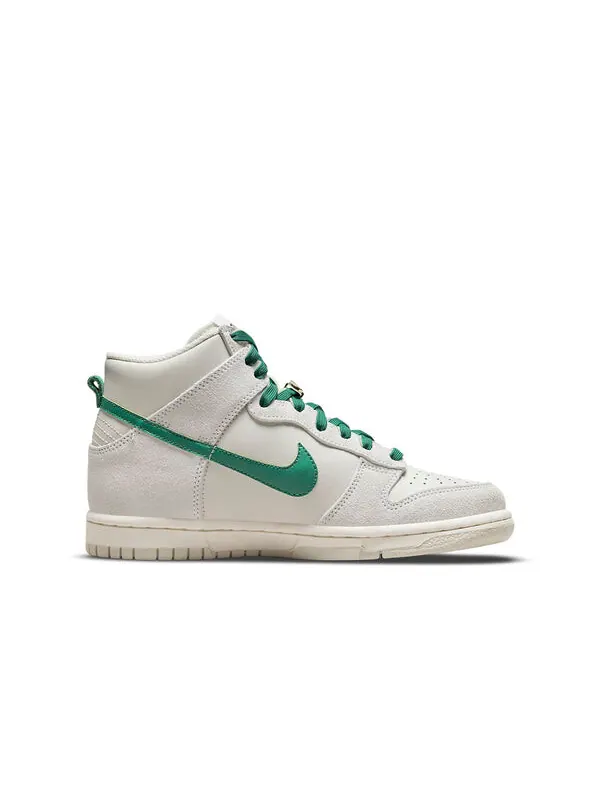 Кроссовки данки высокие se Nike — изображение 2 из 4, белый/зеленый