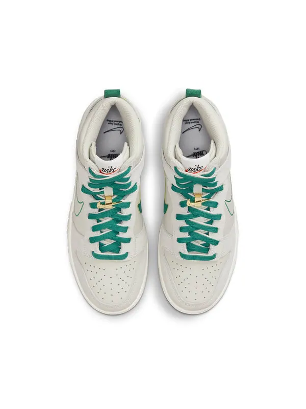 Кроссовки данки высокие se Nike — изображение 4 из 4, белый/зеленый