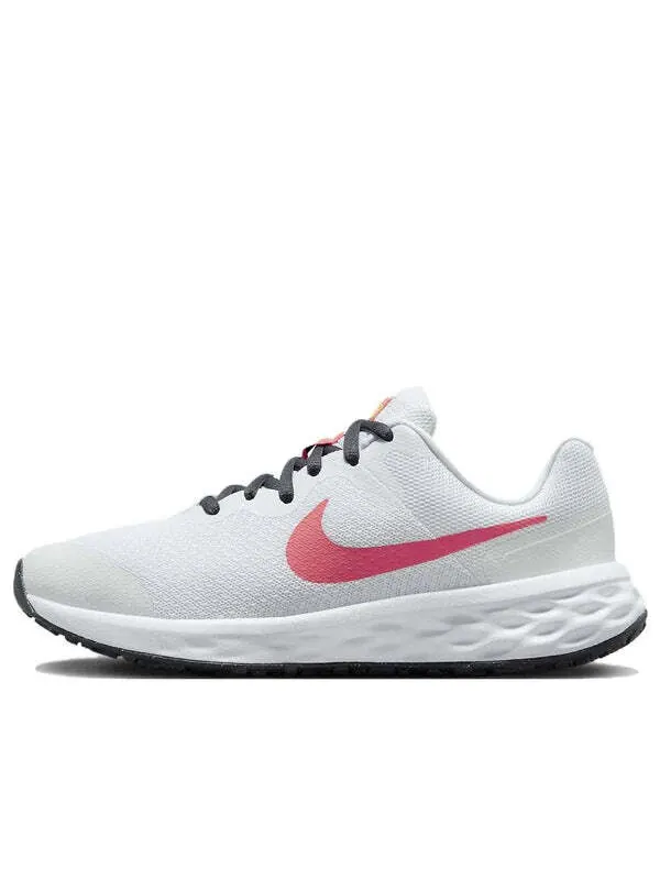Кроссовки (GS) Nike Revolution 6 Road Running Shoes 'White Gridiron Orange Sea Coral' — изображение 1 из 4, белый//оранжевый