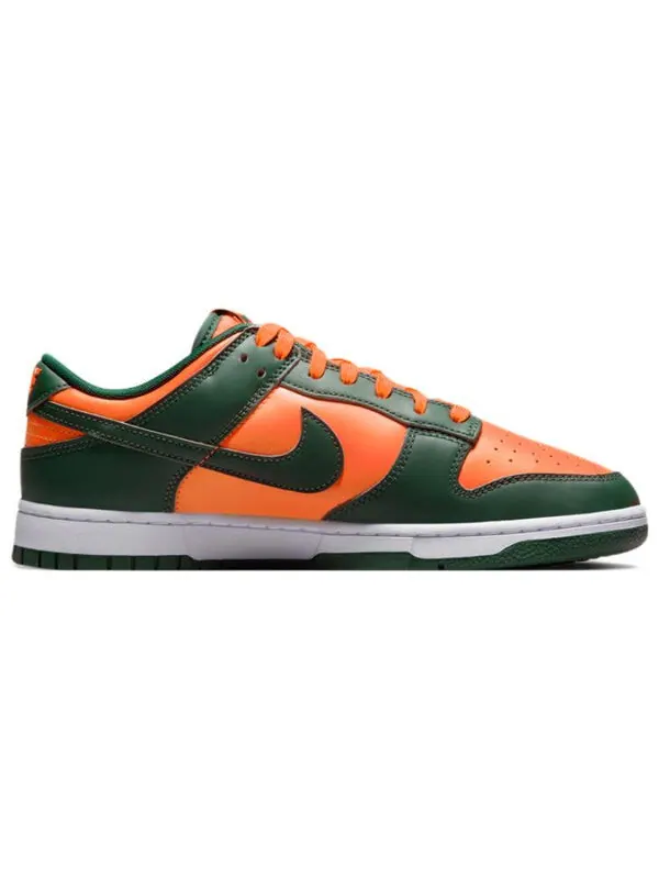 Кроссовки данк лоу Nike — изображение 2 из 4