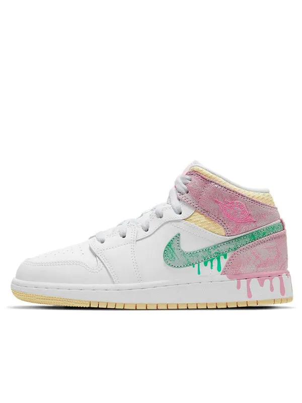 Кроссовки 1 средний размер Air Jordan — изображение 1 из 4