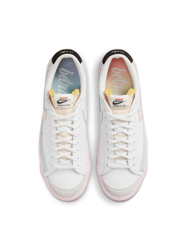 Кроссовки blazer low '77 vintage 'be true' Nike — изображение 4 из 4, белый