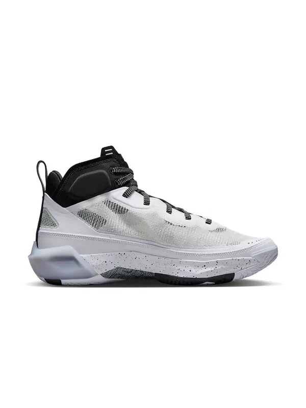 Кроссовки 37 Air Jordan — изображение 2 из 4, белый/черный
