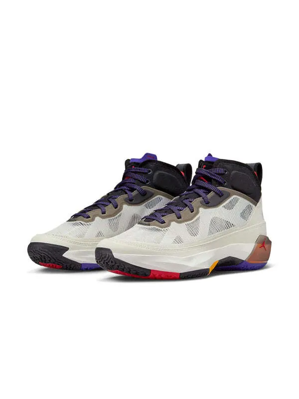 Кроссовки 37 пф Air Jordan — изображение 3 из 4