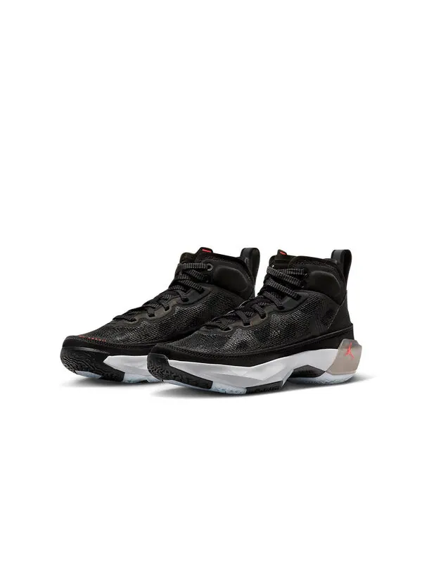 Кроссовки 37 Air Jordan — изображение 3 из 4, черный/белый//мульти