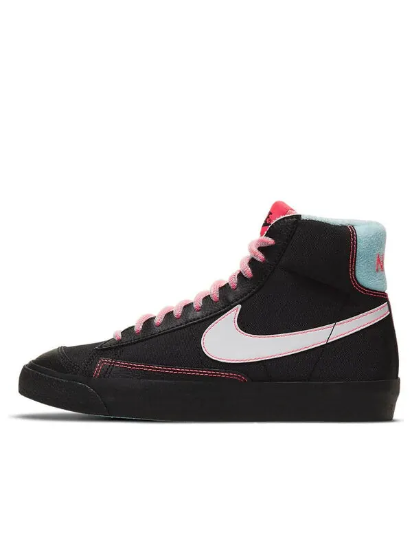 Кроссовки blazer mid '77 'black atomic pink' Nike — изображение 1 из 4, черный/розовый/синий