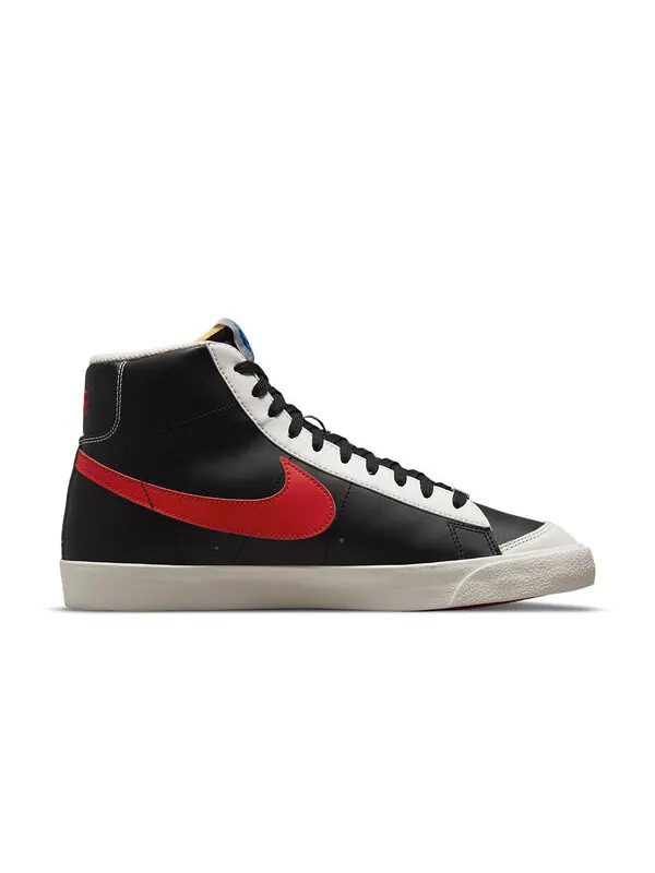 Кроссовки nba x blazer mid '77 emb '75th anniversary - trail blazers' Nike — изображение 2 из 4, черный/красный