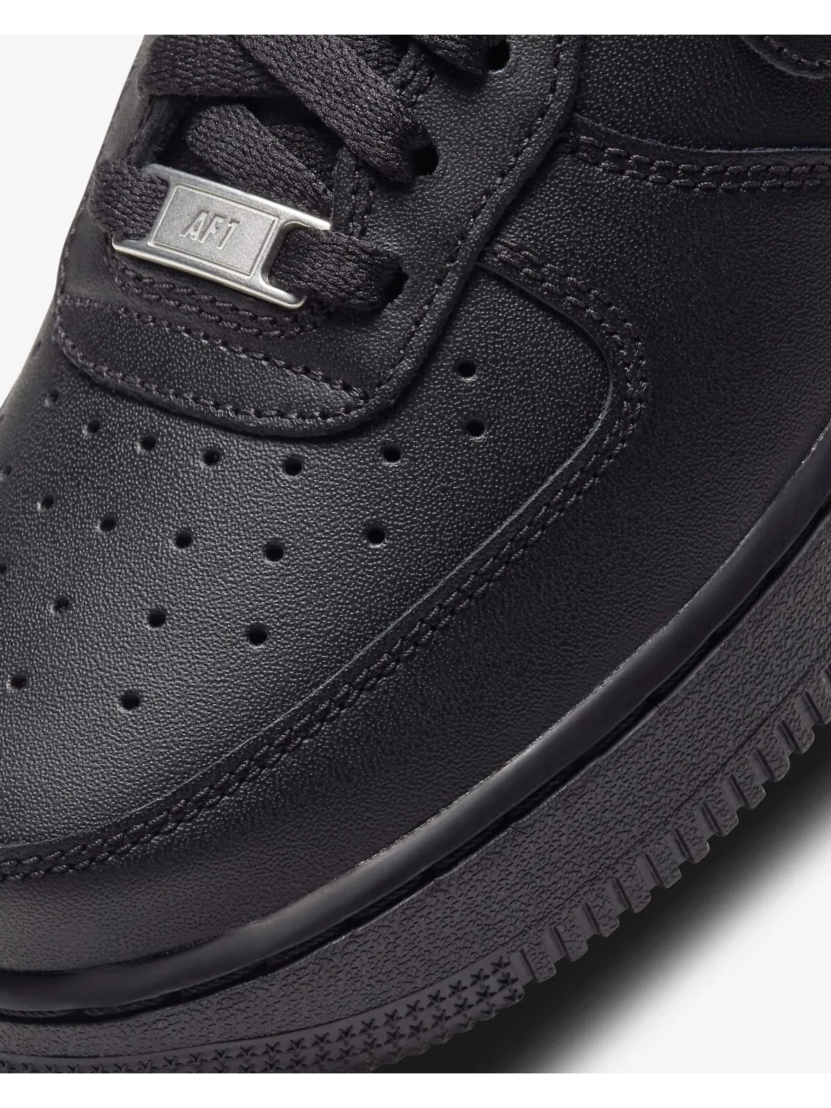 Кроссовки Nike Air Force 1 '07 Triple Black — изображение 7 из 11, черный