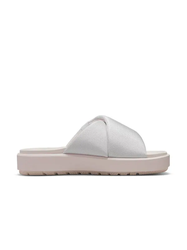 Тапочки sophia slide 'venice' Air Jordan — изображение 2 из 4, кремовый/белый