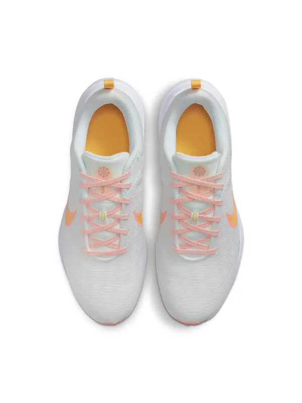 Кроссовки дауншифтер 12 Nike — изображение 4 из 4, белый/оранжевый