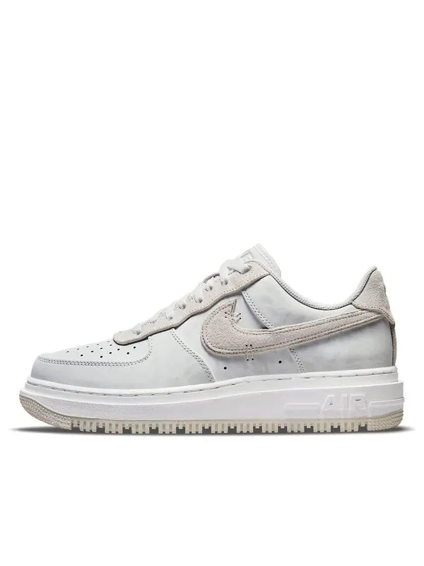 Кроссовки air force 1 luxe Nike — изображение 1 из 4, белый/светлый