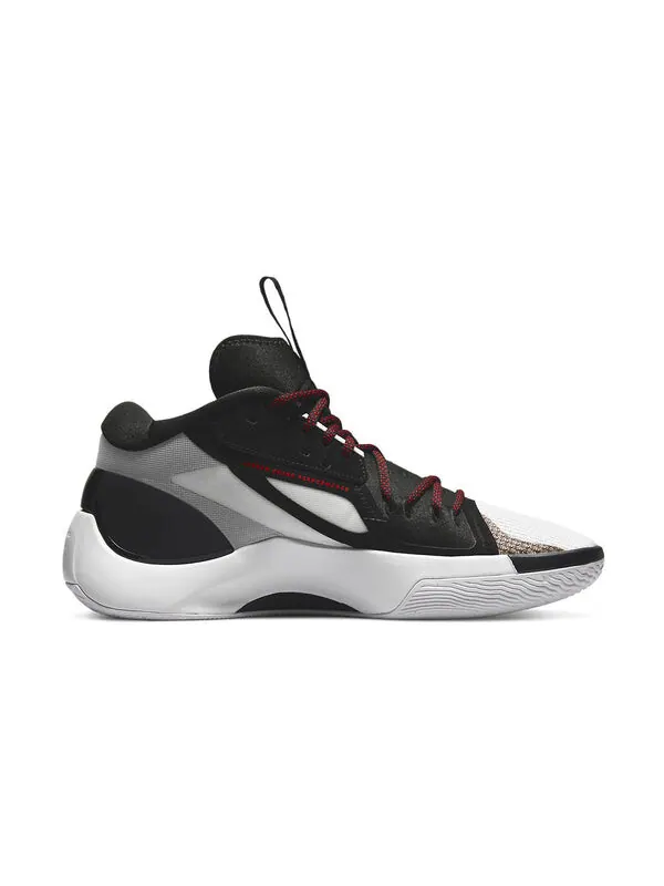 Кроссовки зум отдельно Air Jordan — изображение 2 из 4