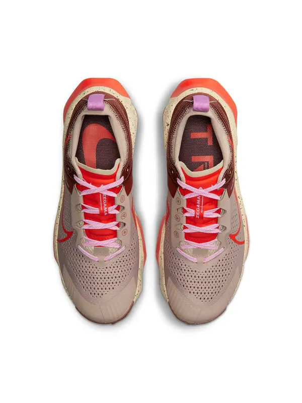 Кроссовки zoomx zegama trail Nike — изображение 4 из 4, темный/песочный/красный