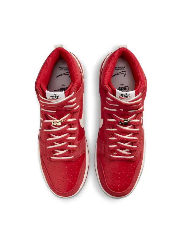 Кроссовки данки высокие se Nike — изображение 4 из 4, красный