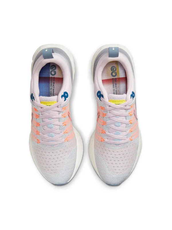 Кроссовки react infinity run flyknit 2 премиум Nike — изображение 4 из 4, серый/розовый/белый