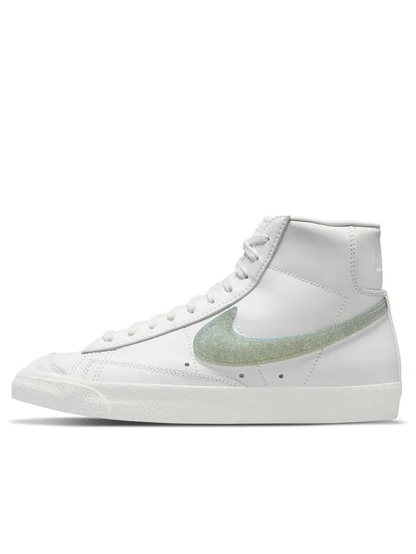 Кроссовки blazer mid '77 essential 'glitter swoosh - dusty sage' Nike — изображение 1 из 4, белый