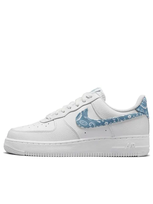 Кроссовки air force 1 '07 essentials 'blue paisley' Nike — изображение 1 из 4, белый/синий