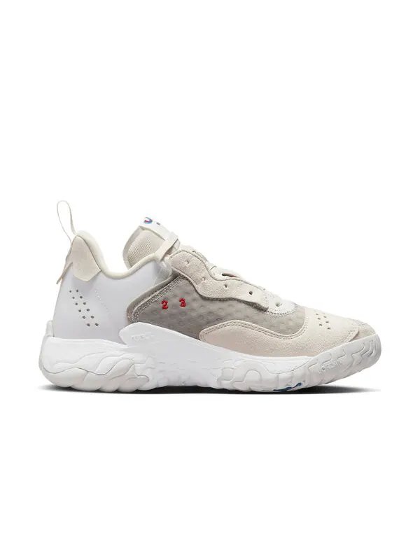 Кроссовки delta 2 se Air Jordan — изображение 2 из 4, светлый коричневый/белый