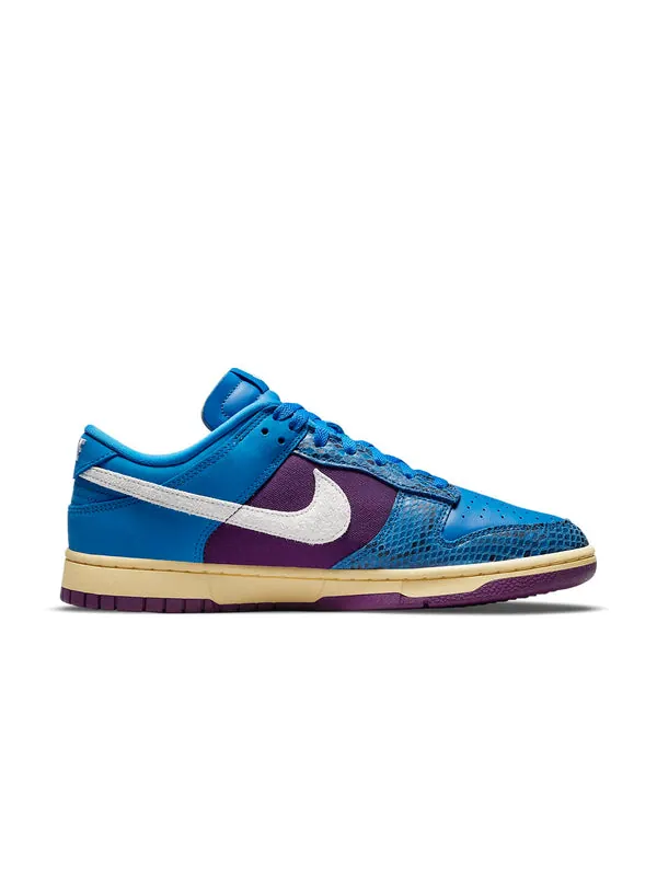 Кроссовки x undefeated dunk low sp '5 on it' Nike — изображение 2 из 4, фиолетовый/белый