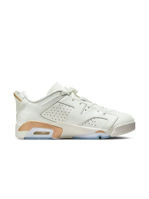Кроссовки 6 низкие Air Jordan — изображение 2 из 4