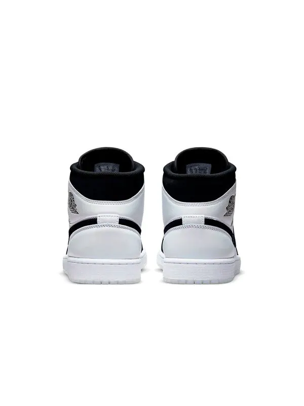 Кроссовки 1 средний размер Air Jordan — изображение 4 из 4, белый/черный