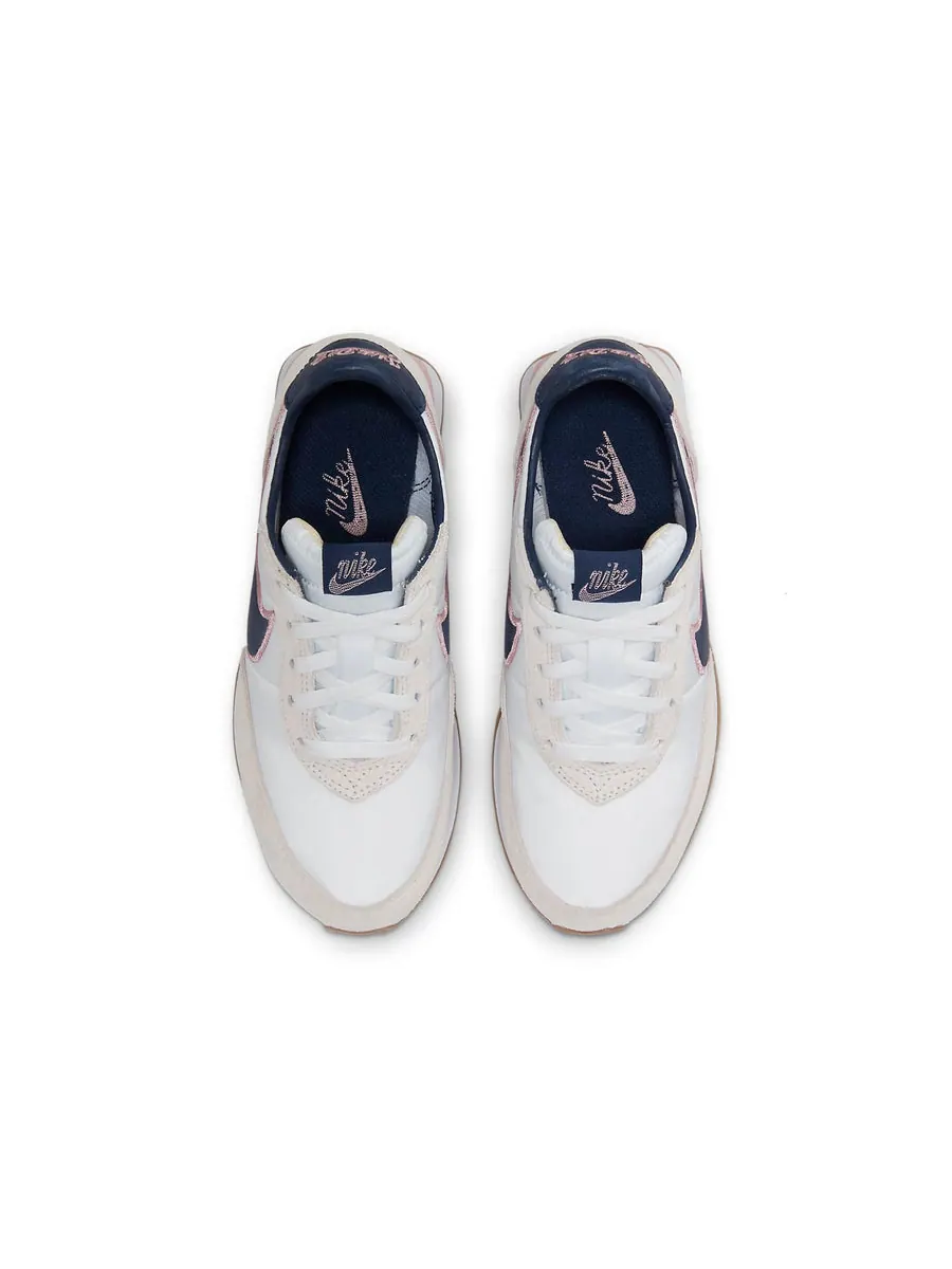 Спортивные кроссовки (PS) Nike Waffle Trainer 2 SE 'Letterman's Jacket' — изображение 4 из 6, белый