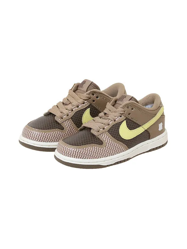 Кроссовки x undefeated dunk low sp Nike — изображение 2 из 4, коричневый/желтый