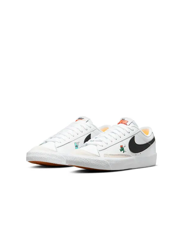 Кроссовки blazer low '77 'the world is your playground' Nike — изображение 3 из 4, белый/черный