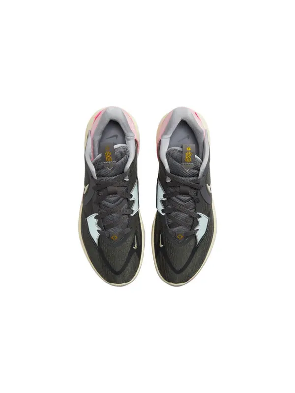 Кроссовки Nike Kyrie Low 5 'Iron Grey Coconut Milk' — изображение 3 из 4, серый/серый/серый