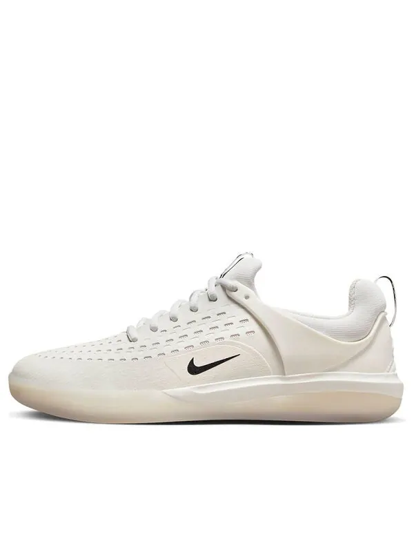 Кроссовки nyjah 3 sb Nike — изображение 1 из 4