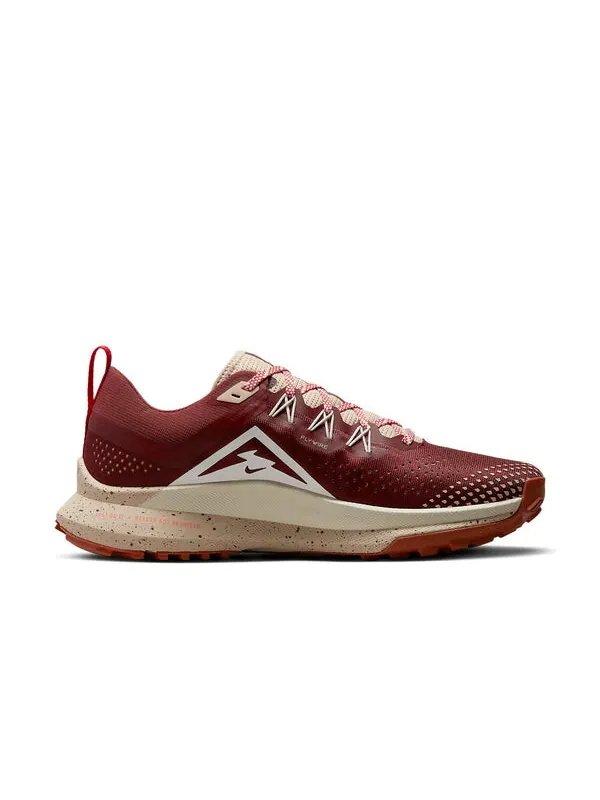 Кроссовки react pegasus trail 4 'dark pony picante red' Nike — изображение 2 из 4, темный//красный