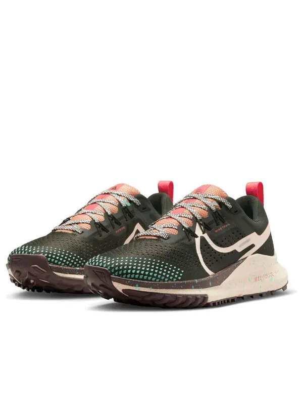 Кроссовки pegasus trail 4 'sequoia guava ice' Nike — изображение 3 из 4, коричневый