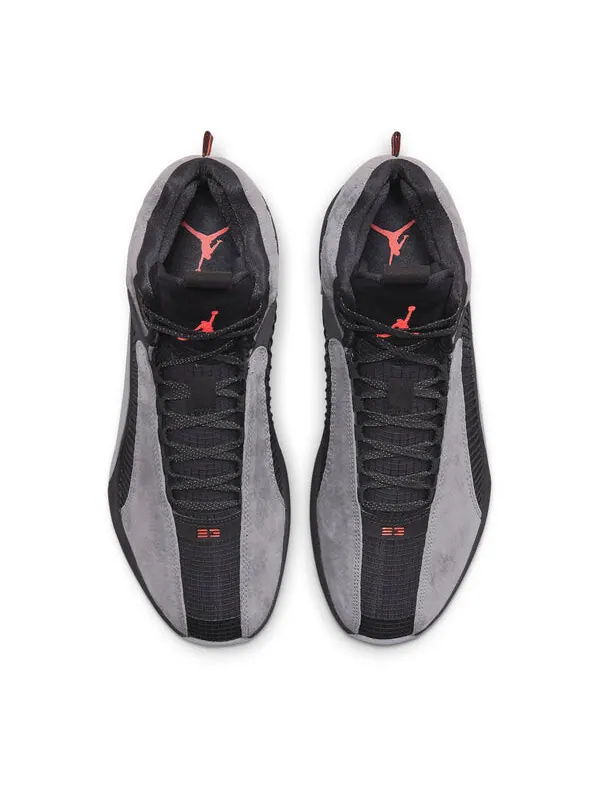 Кроссовки 35 Air Jordan — изображение 4 из 4, серый